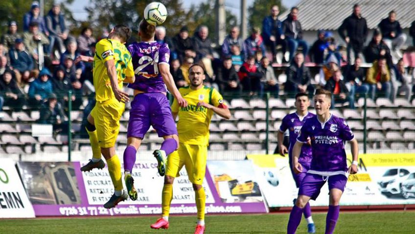 Liga 2 - Etapa a 7-a// FC Bihor vs Steaua - primul meci al rundei/ CSM Focșani și-a demis antrenorul!/ La prima vedere, toate partidele se anunță echilibrate!