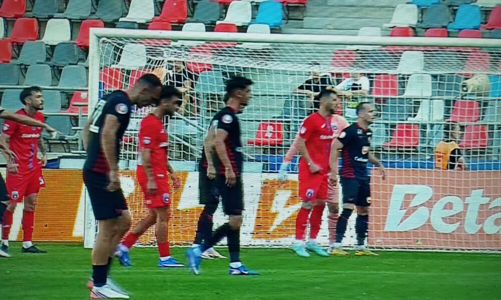 Cupa României - Rezultate Live - Steaua vs. Csikszereda 0-1 (pauză); CSC Șelimbăr vs. FC Botoșani 0-3 (min. 42)/ Vezi cele 14 echipe calificate până azi